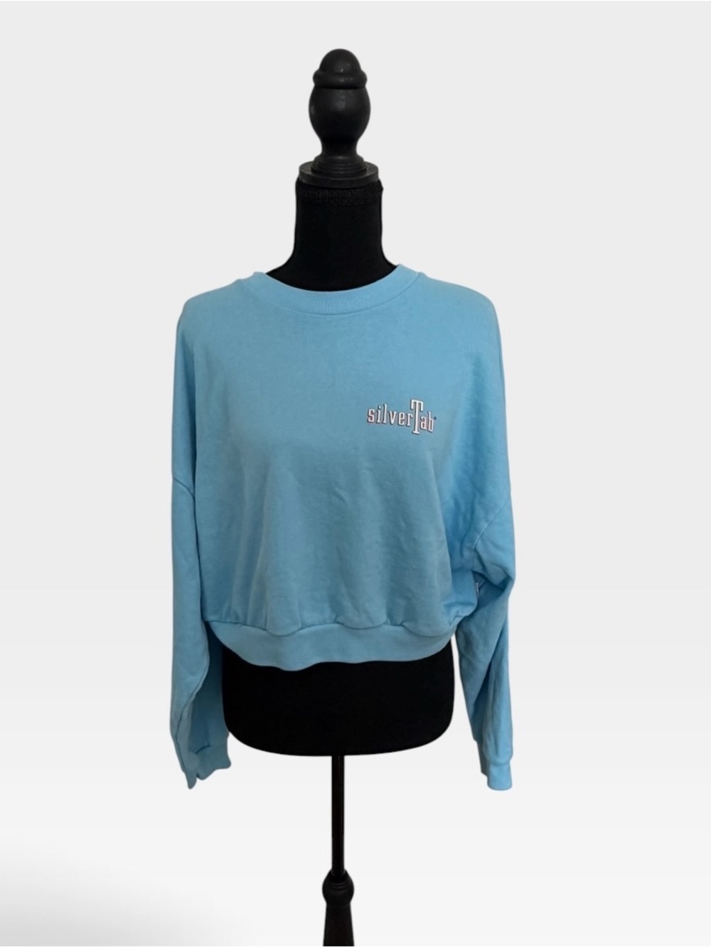 Silver Jeans Sky Blue Cropped Pullover Sweatshirt